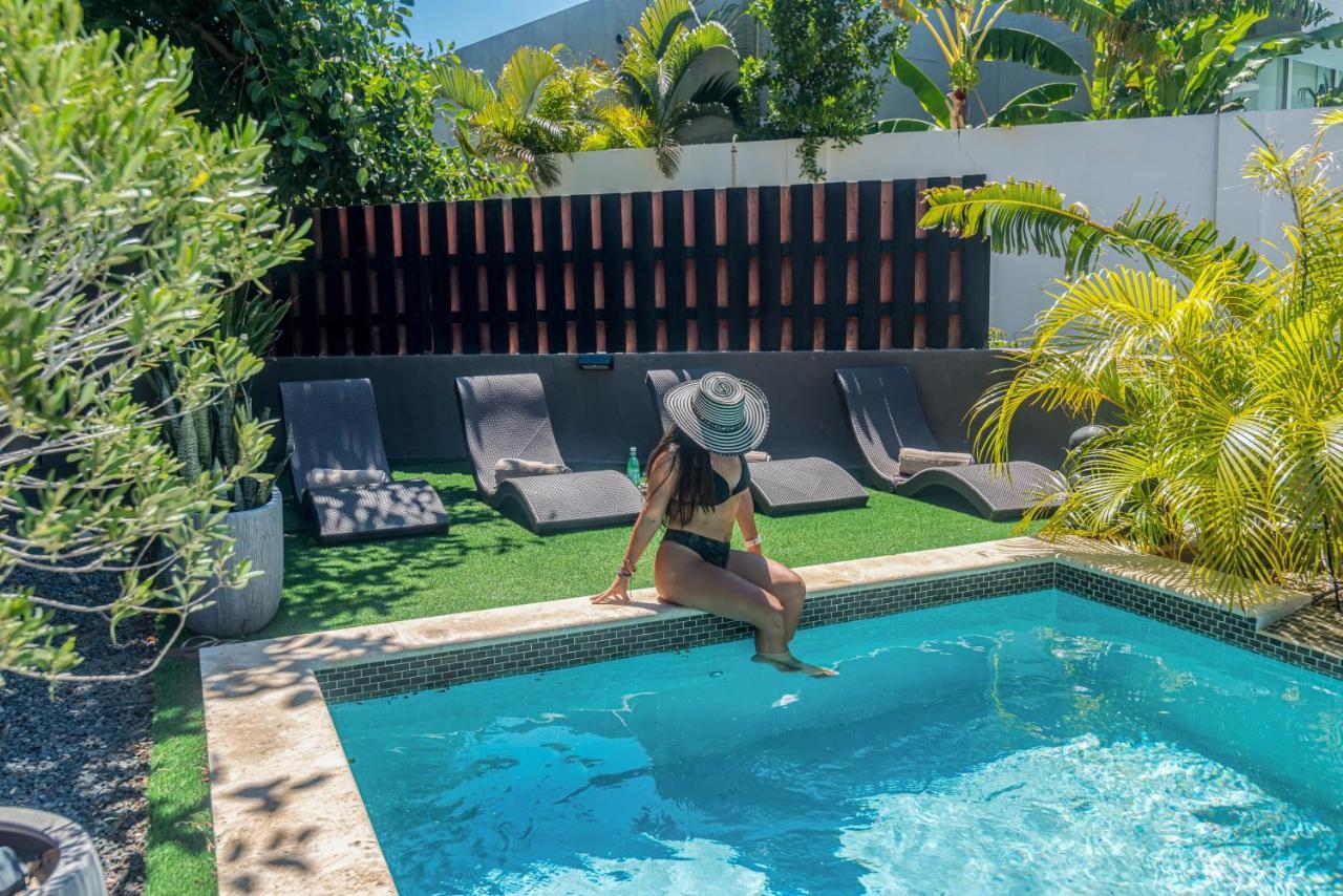 Lama Y Solo Unique Private Room Walking Distance To The Beach Palm Beach Kültér fotó