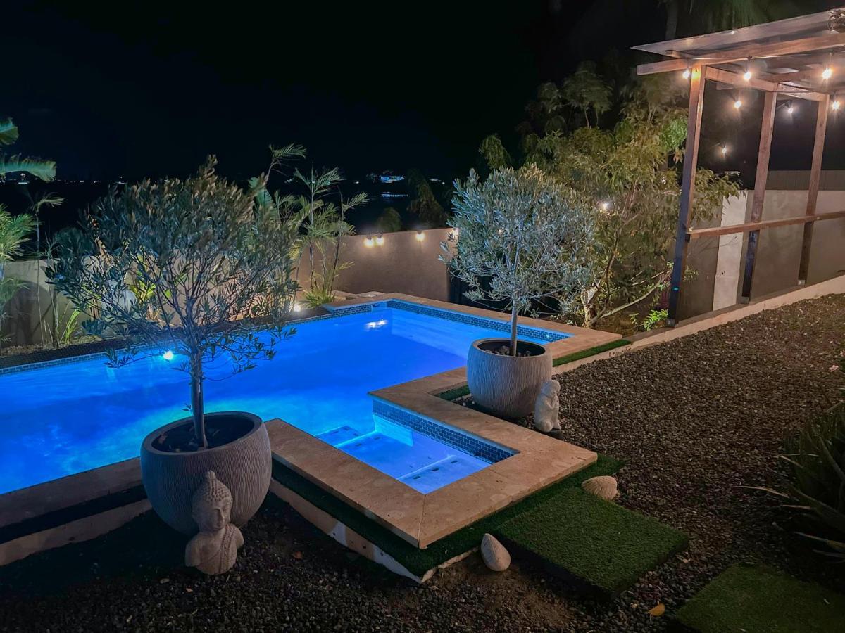 Lama Y Solo Unique Private Room Walking Distance To The Beach Palm Beach Kültér fotó